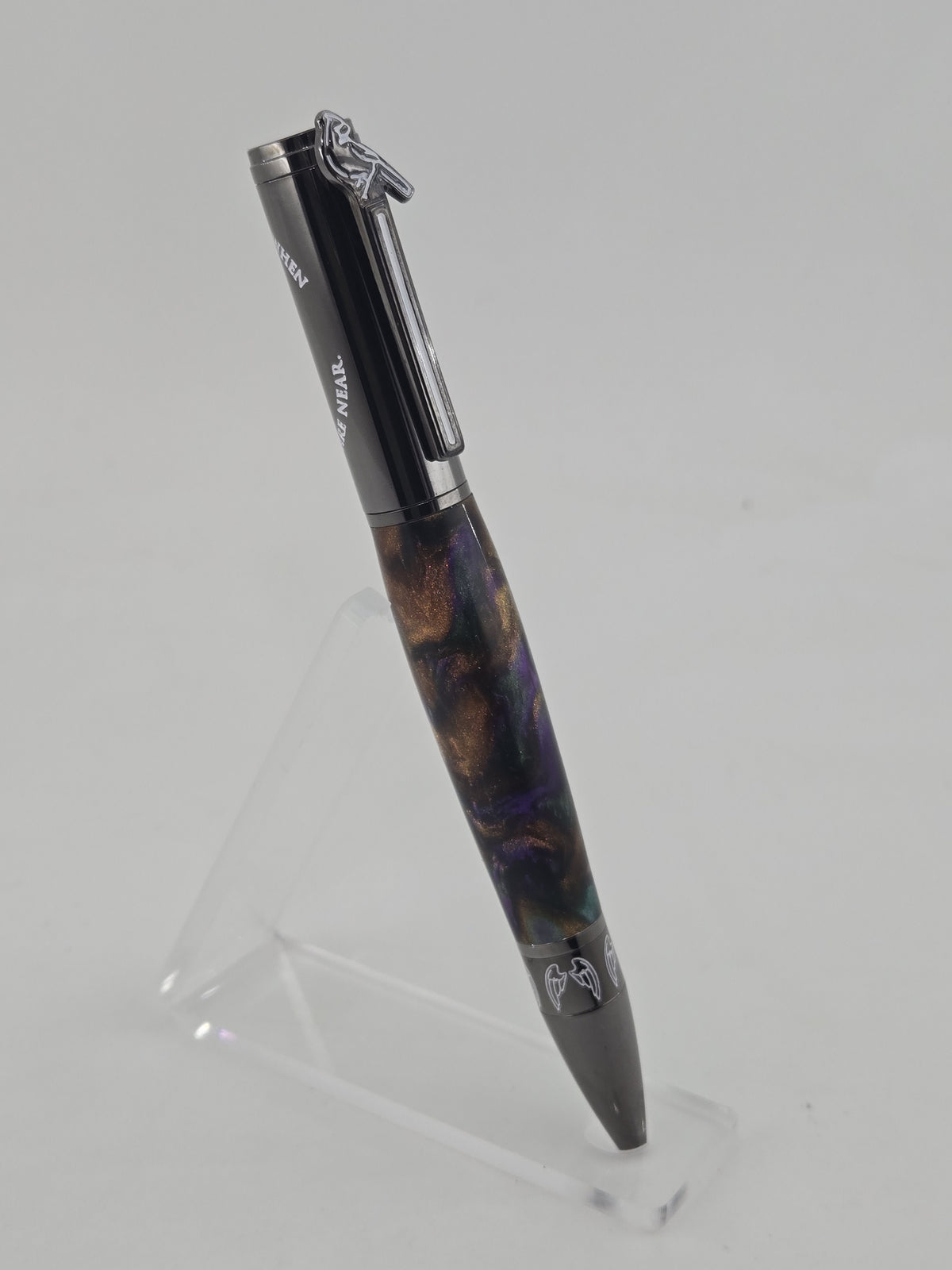 Heavenly Messenger Cardinal Pen – Hand-Turned Twist Pen with Angel Wings - Zozu, Gun Metal