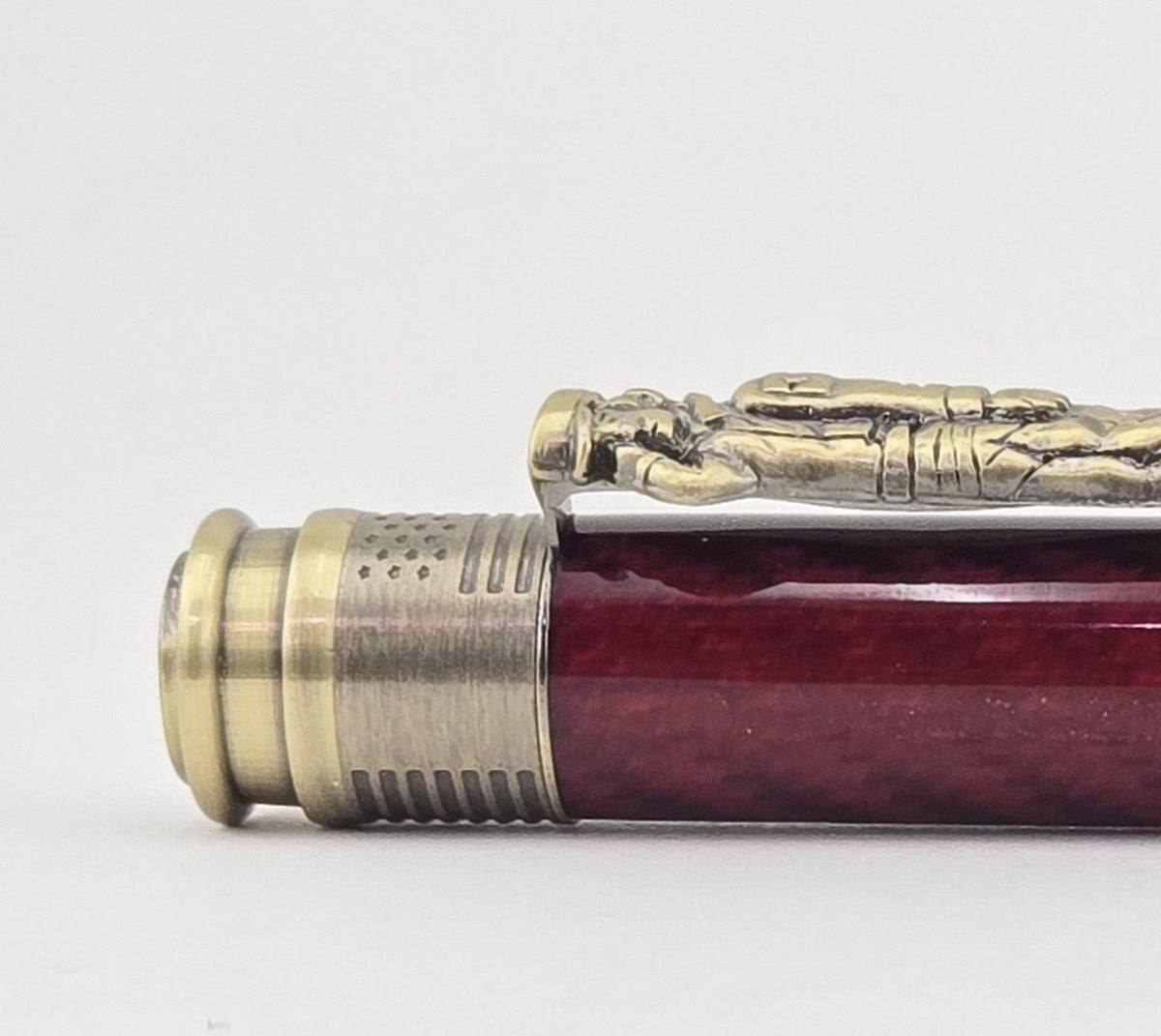 Hand-Turned Military Pen – Sculpted Soldier Clip and USA End Cap Twist Pen